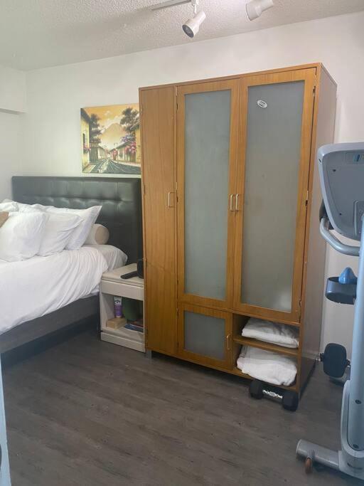 וונקובר 4 Bedroom Upper Level Kits Home מראה חיצוני תמונה